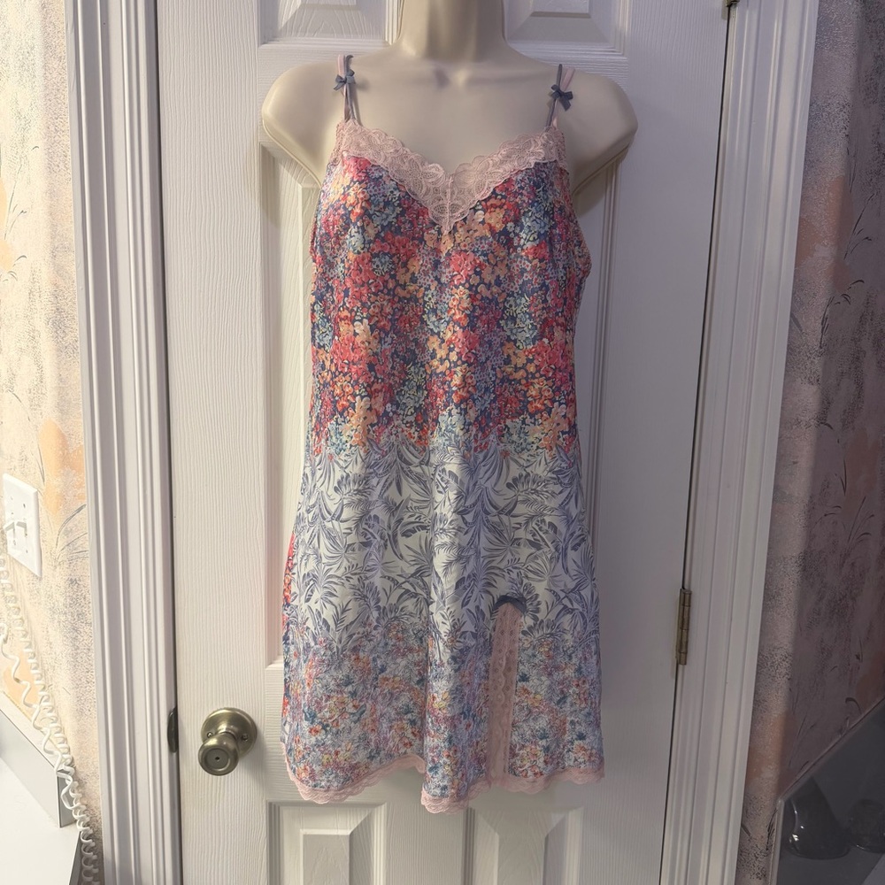 Victoria's Secret Pastel Floral Slip Pink Lace Bows Chemise Sz Medium Y2K